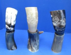 12 to 15 inches Carved Birds Drinking Horn with Horn Stand - $23.99  <font color=red> (CLOSEOUT $15.99 EACH)</FONT>