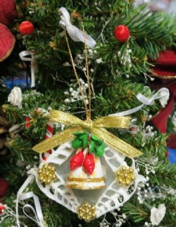 2-1/2 inches Seashell Wreath Coastal Christmas Ornaments -10 @ $1.95 each