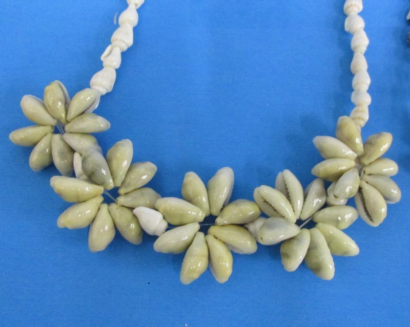 18 inches Nassarius Shells with 5 Cowrie Shell Flowers Seashell Necklaces